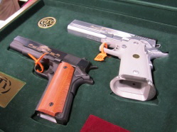 STI1911CommerativeSetsm