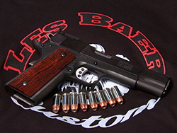 Les Baer Shooting USA 1911