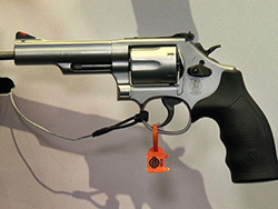 S&W Model 66